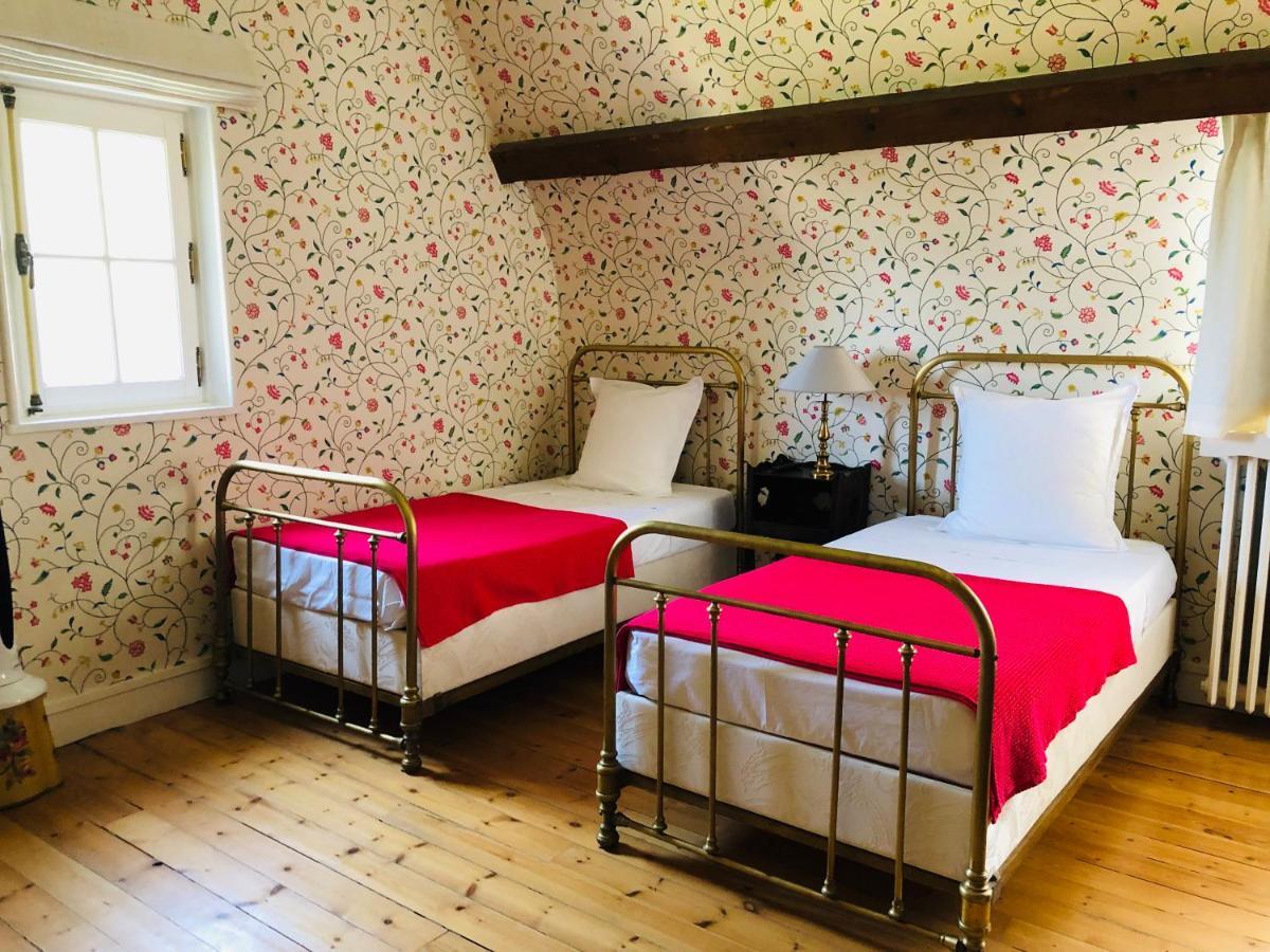Bed and Breakfast Le Donjon D'Anthon Экстерьер фото